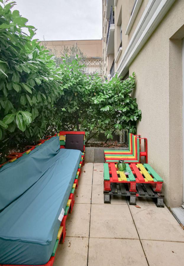 Charming Studio Near Jean Mace Apartment Lyon Bagian luar foto